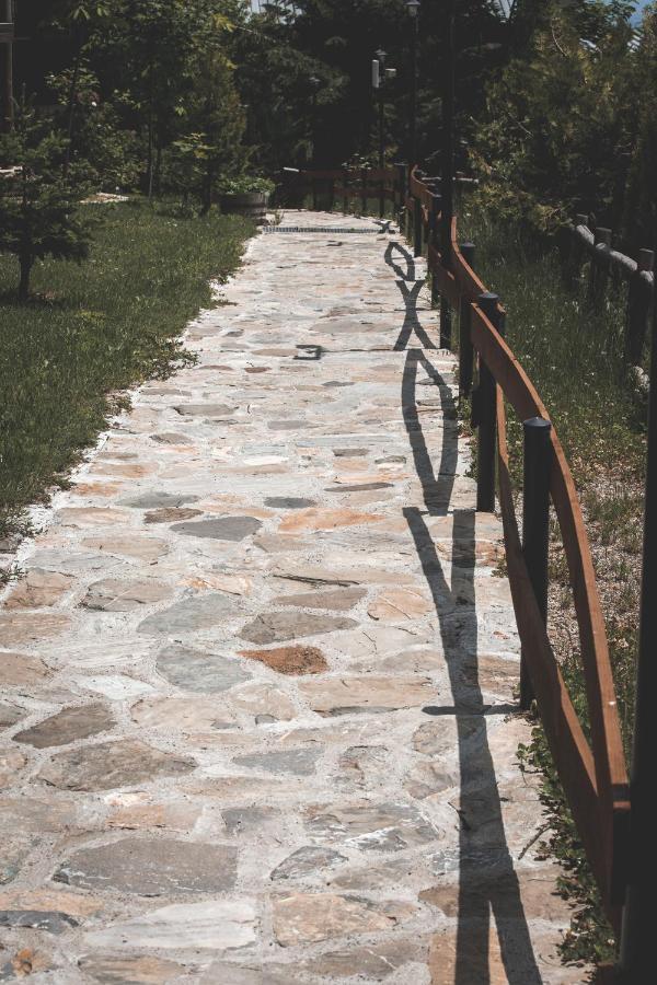 Hotel Sfendamos Wood Village 3*