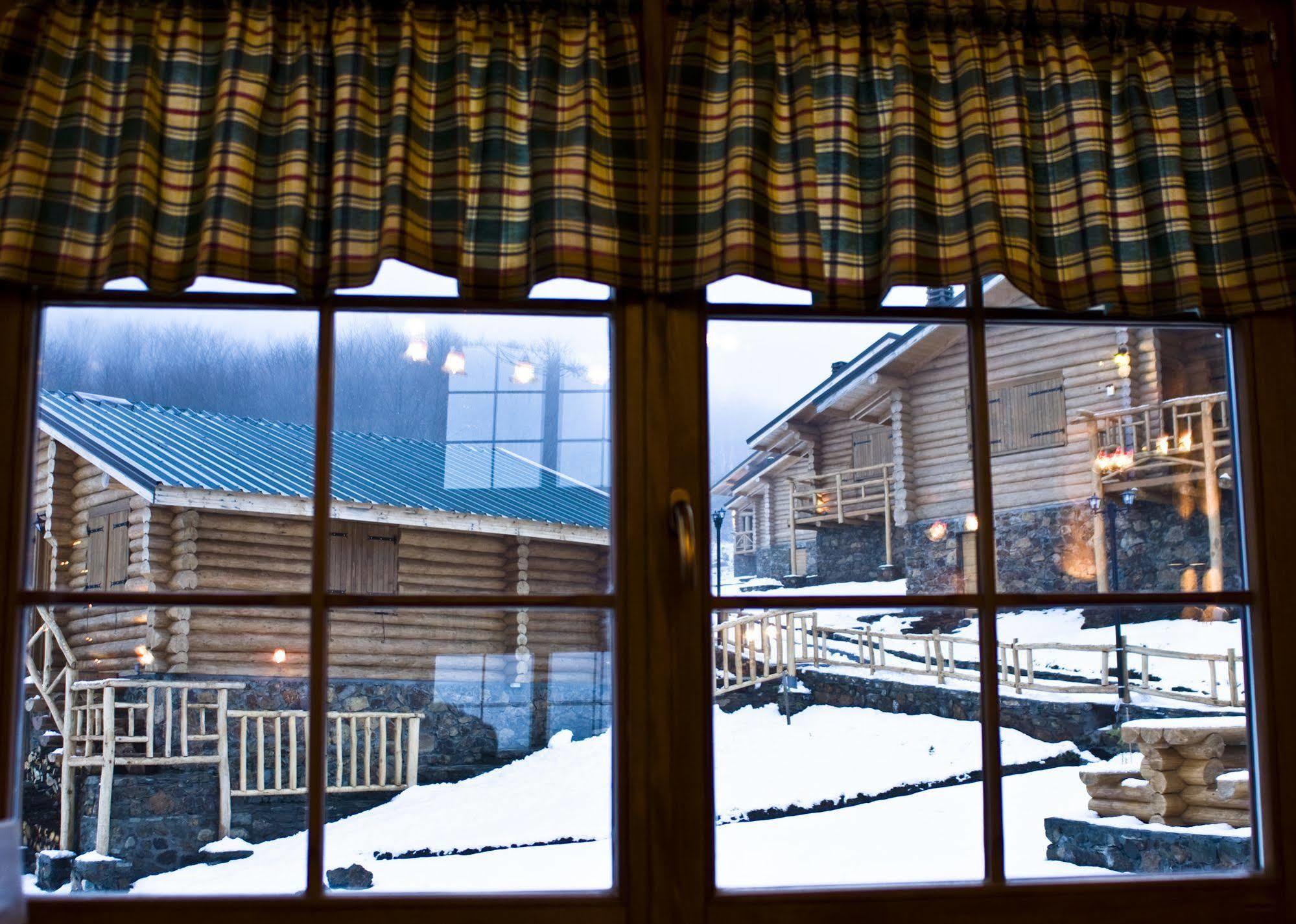 Sfendamos Wood Village Hotel Naousa (Imathia)