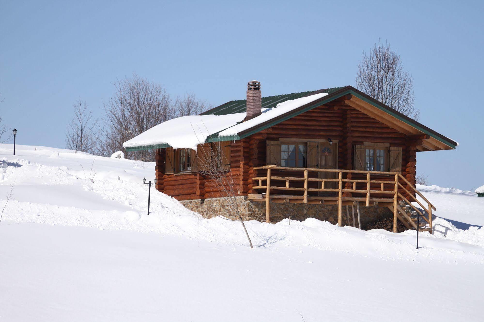 Sfendamos Wood Village 3* Naousa (Imathia)