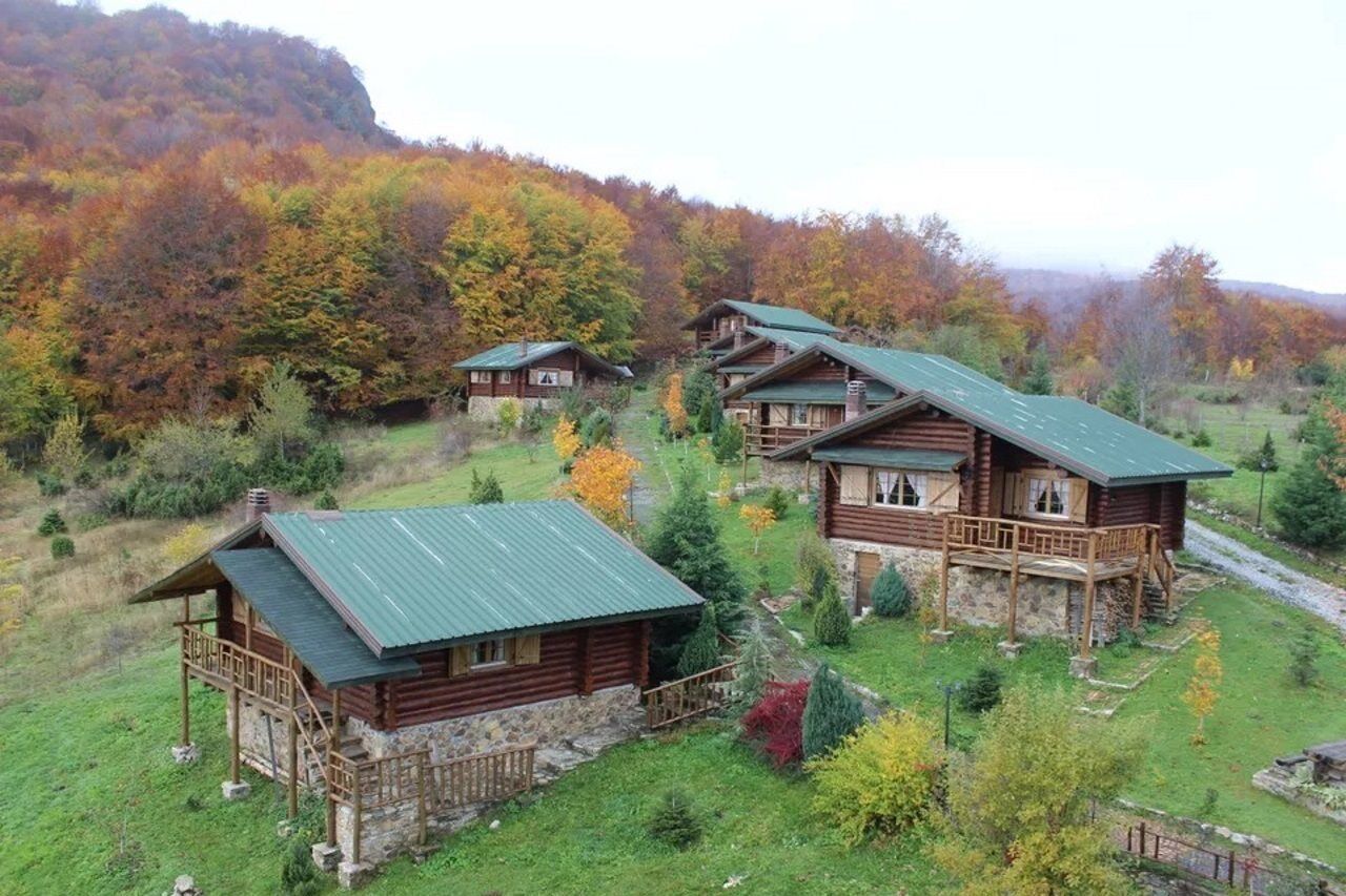Sfendamos Wood Village 3* Naousa (Imathia)